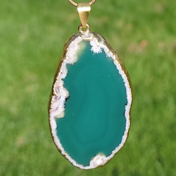 Green Agate Pendant - Picture 3 of 4